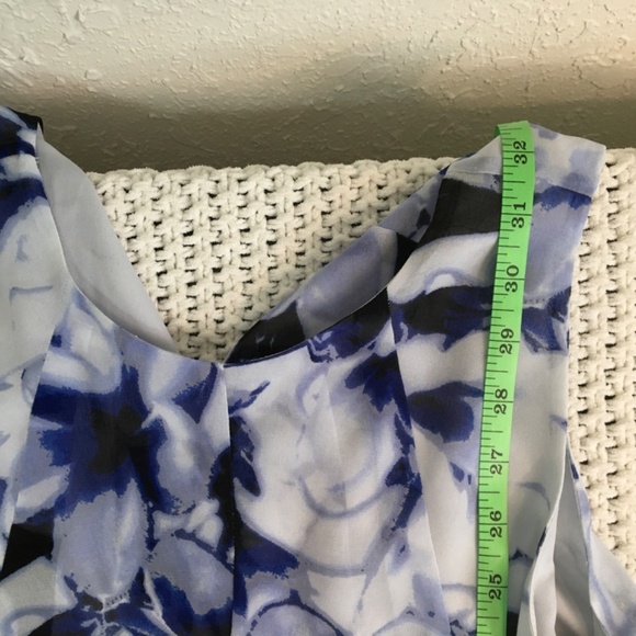 BCBGENERATION PLEATED MINI SHIFT DRESS IN COBALT WOMANS XS BLUE/WHITE - Picture 4 of 6